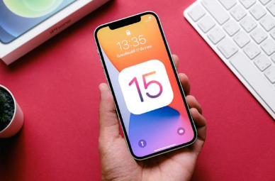 iOS15支持门禁卡吗 iOS15支持微信双开吗