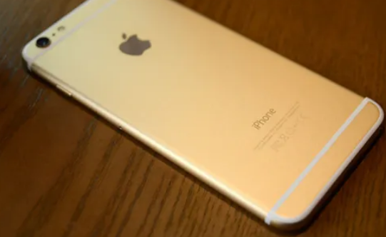 iphone6还能打王者吗 iphone6还能下载微信吗